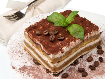 Maecenas lacinia nulla sit amet eros mollis eu