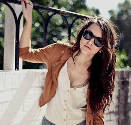 Curabitur auctor quam